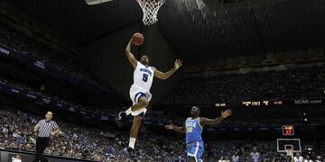 S kochleárními implantáty na basketbalovém hřišti